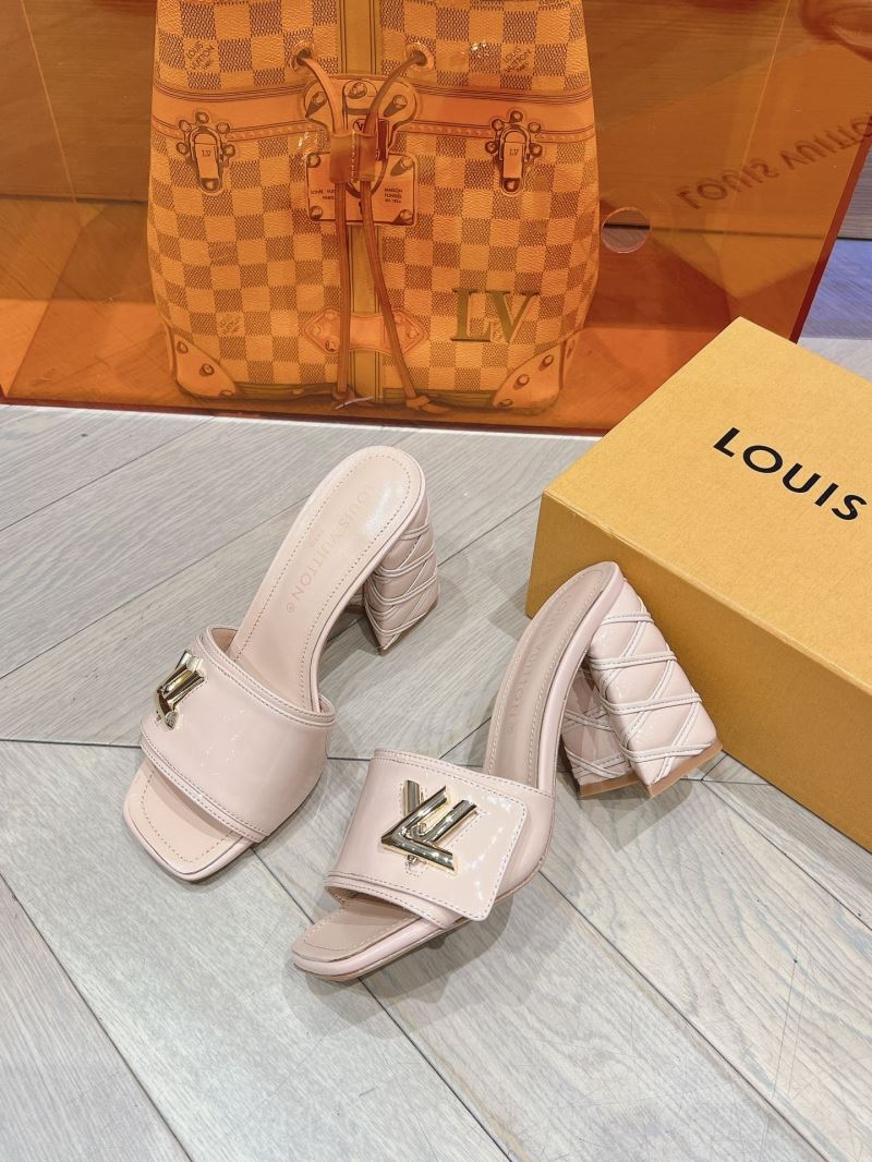 Louis Vuitton Slippers